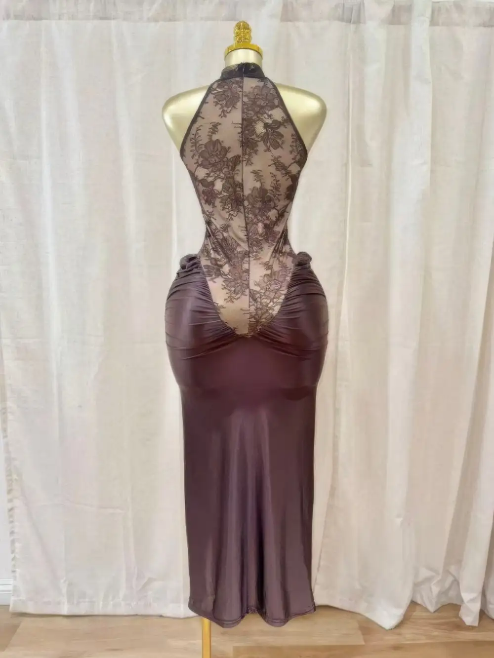 Textured Detail Lace Dress