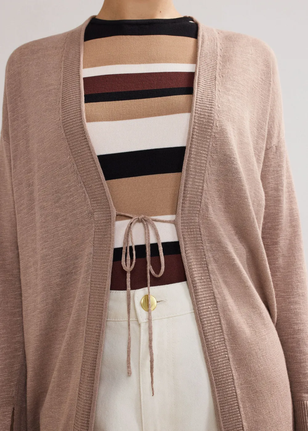 Long-Sleeved Women's Knitted Cardigan