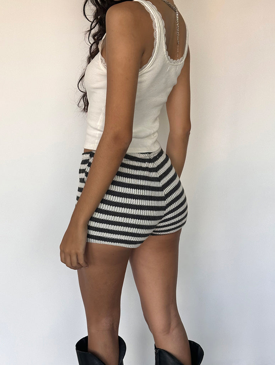 Shorts In Stripe Knit Black And White