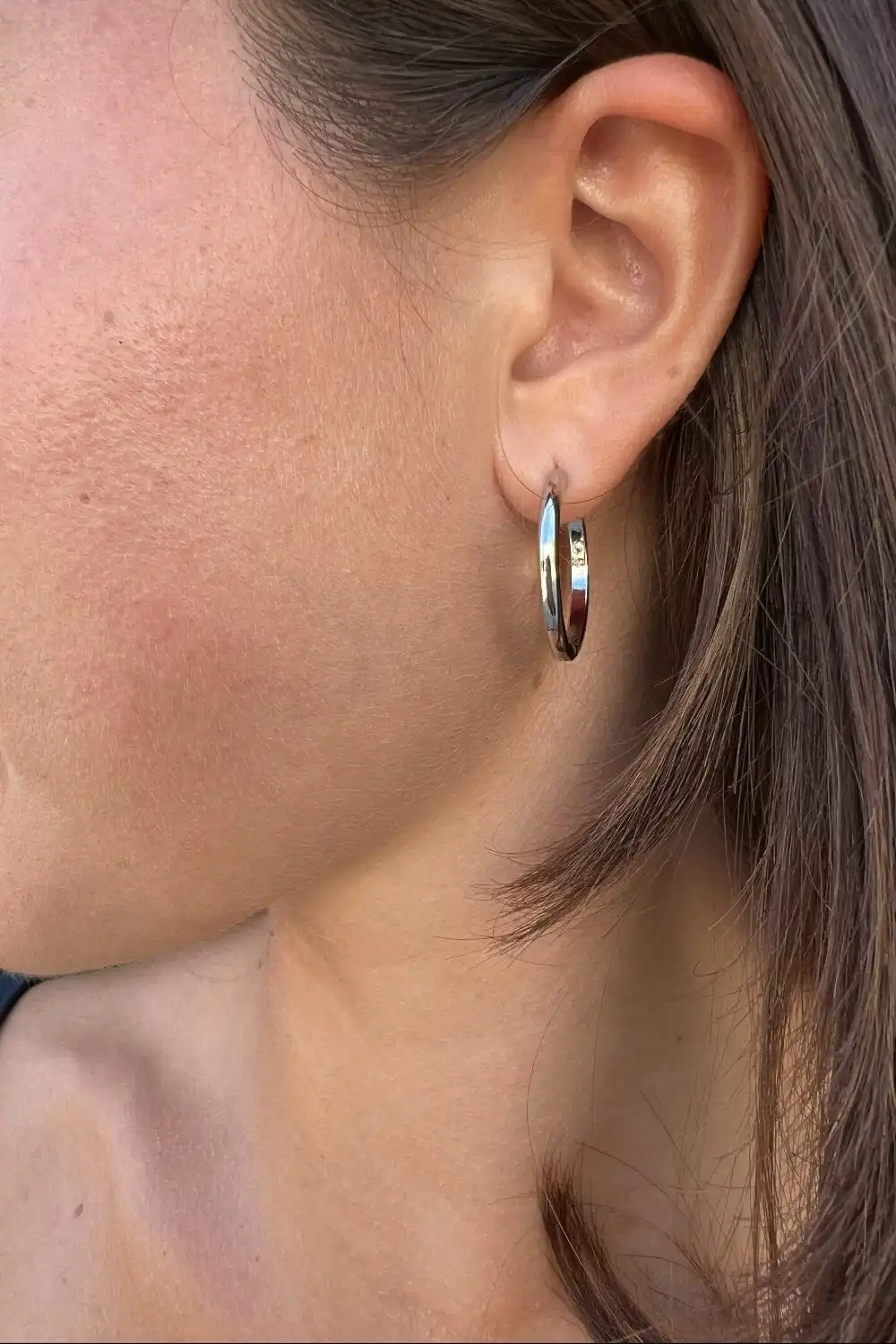 Rounded Metal Hoop Earrings