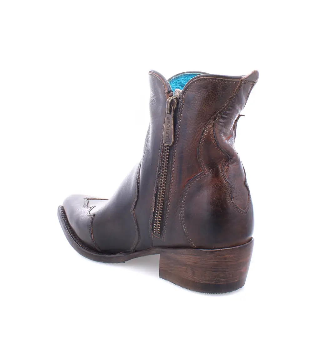 Pointed-Toe Western Boots