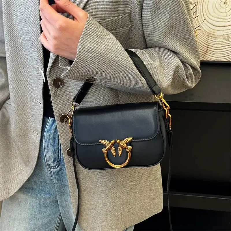 Compact Structured Soft Card Wallet
