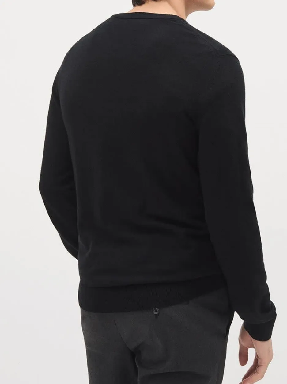 Black Long-Sleeve Crew-Neck Sweater