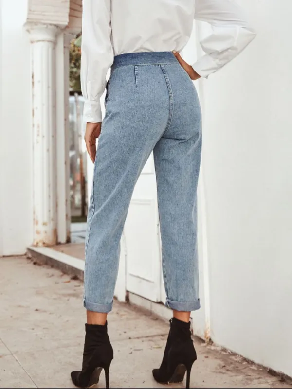 Textured Straight Leg Pocketed Denim Jeans