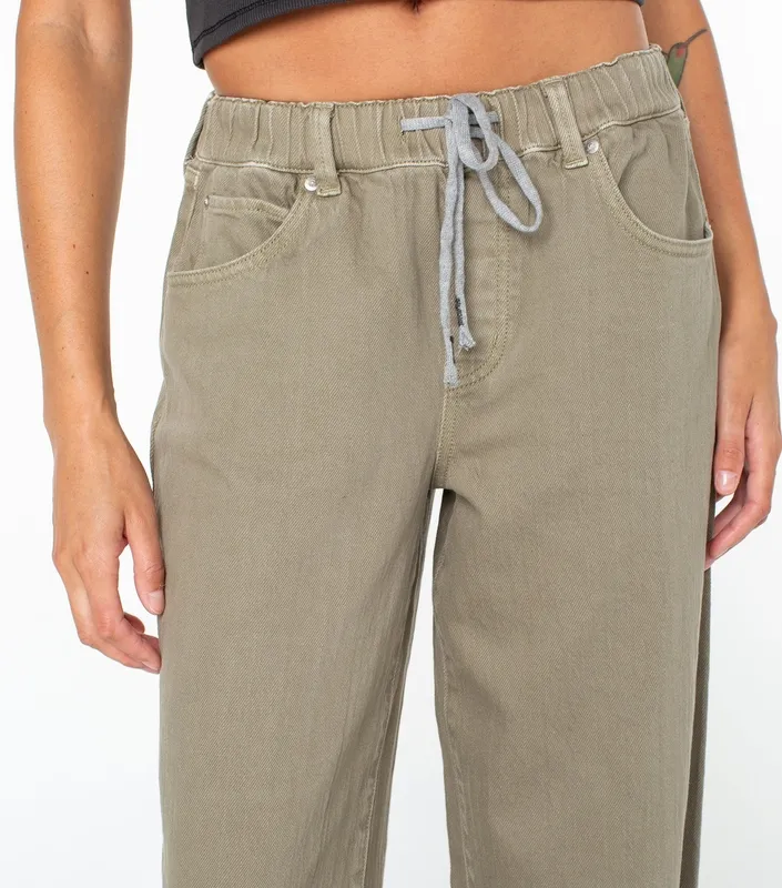 Clean Clean Waist Casual Pants