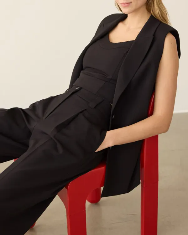 Long Sleeveless Vest Elegance