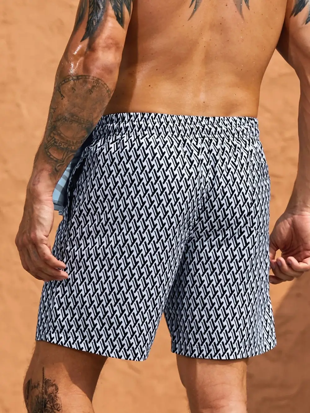 Men's Geometric Allover Print Drawstring Beach Shorts