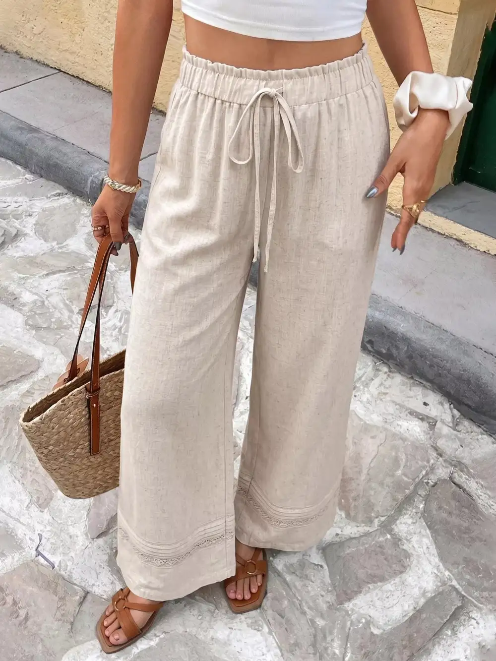 Relaxed Drawstring Wide Leg Pants