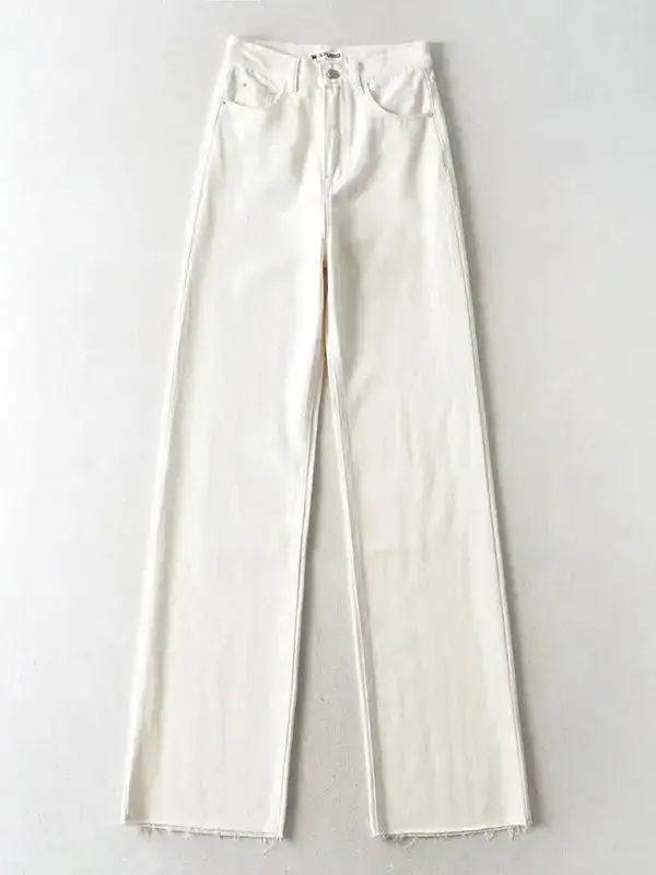 Refined Pocketed Wide Straight Jeans