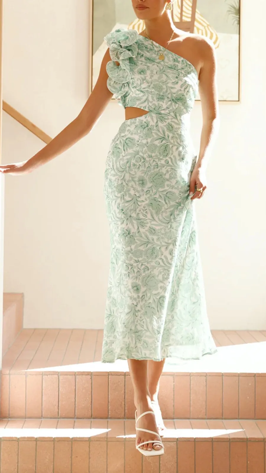 Side Cut Out Design Dress
