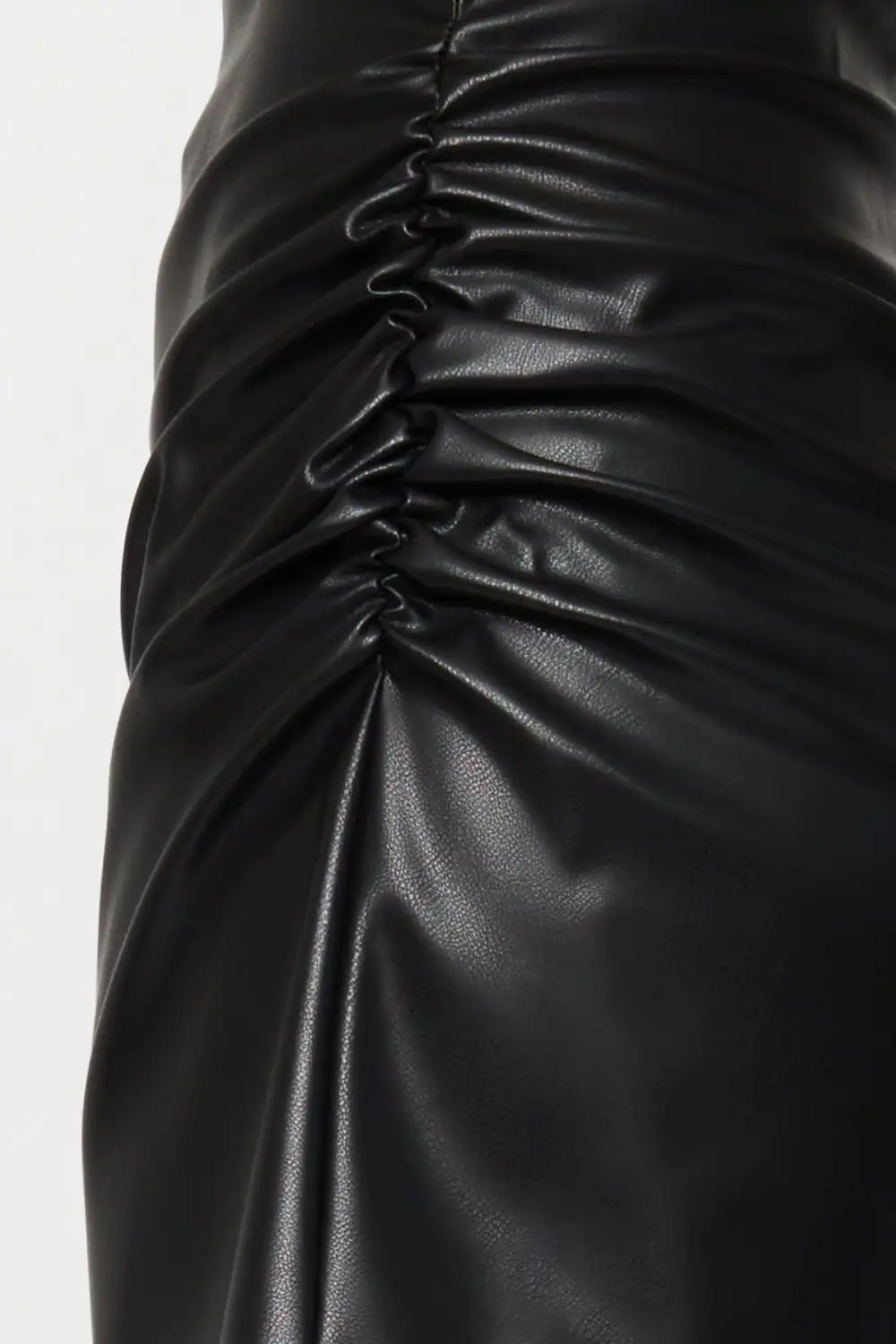 One Side Ruched Faux Leather Mini Skirt