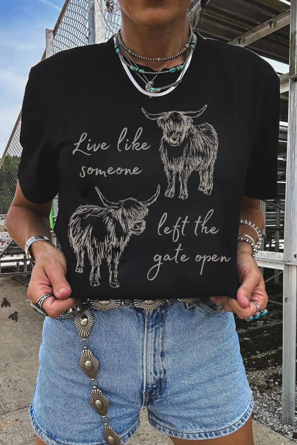 Black Western Cow Print Round