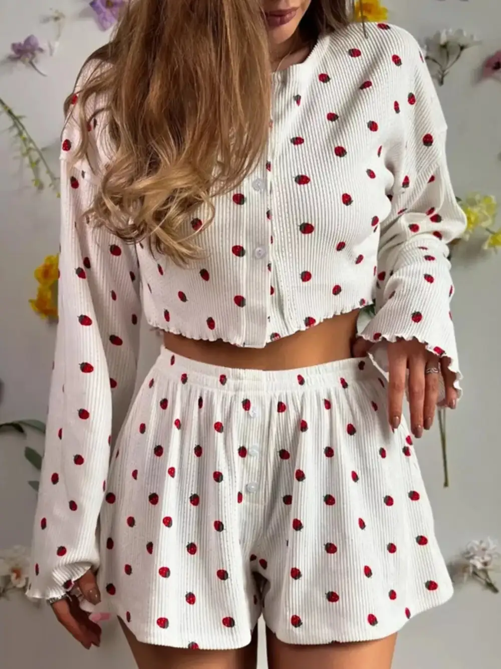 Comfortable Everyday Pajama Set Strawberry