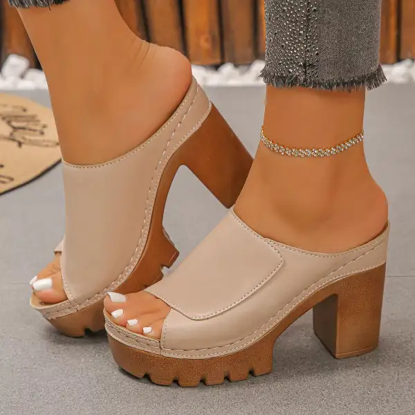 Chic Open Toe Block Heel Sandals