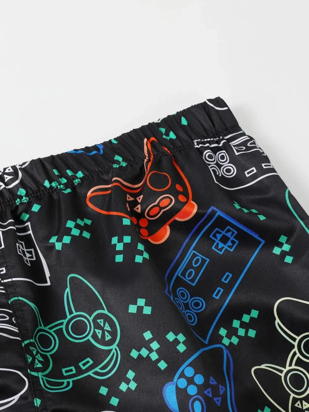 Men's Cartoon Gamepad Print Beach Shorts