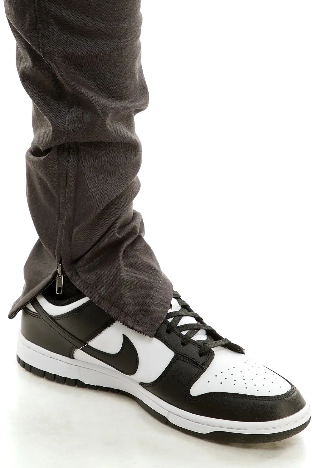 Men's Relaxed Skinny Raw Hem Zip Detail Pants