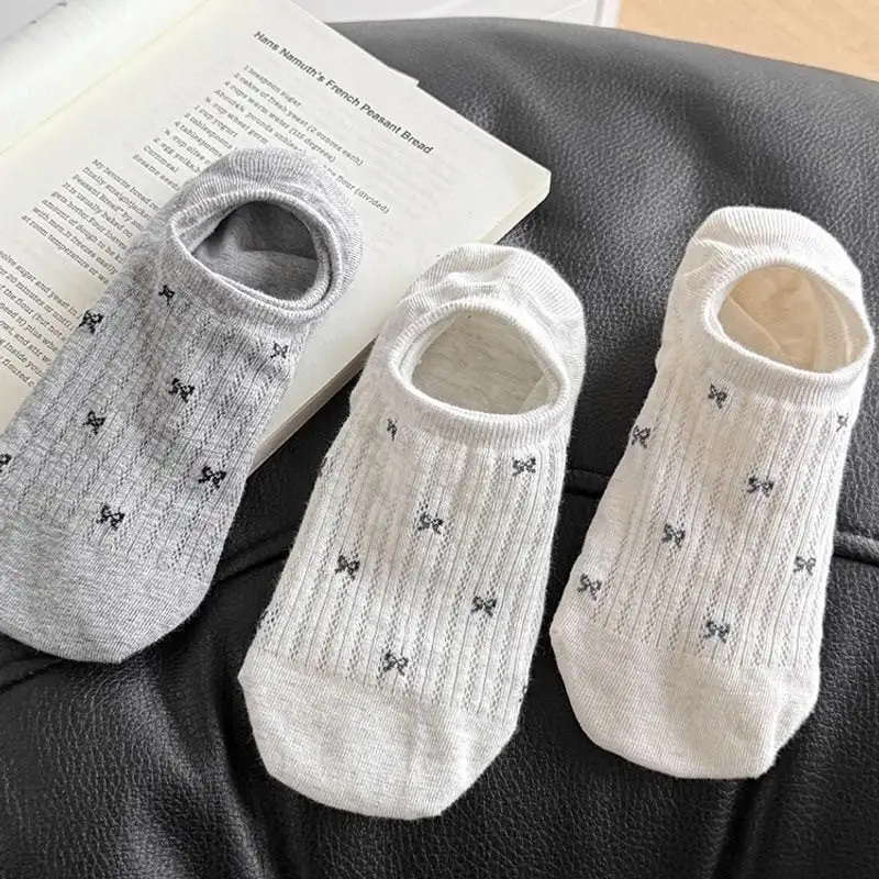 Bow Jacquard Non-Slip Socks