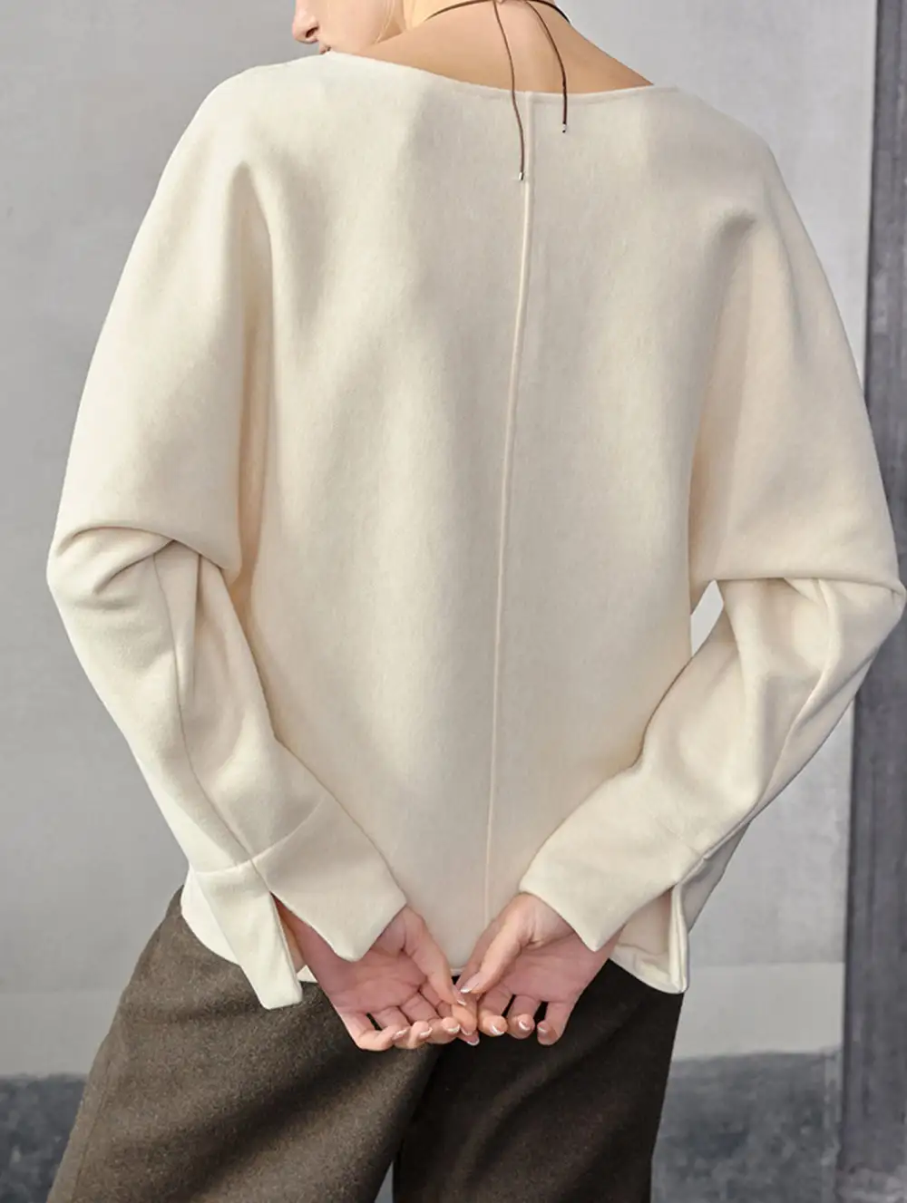 Crew Neck Loose Fit Long Sleeve Sweatshirt