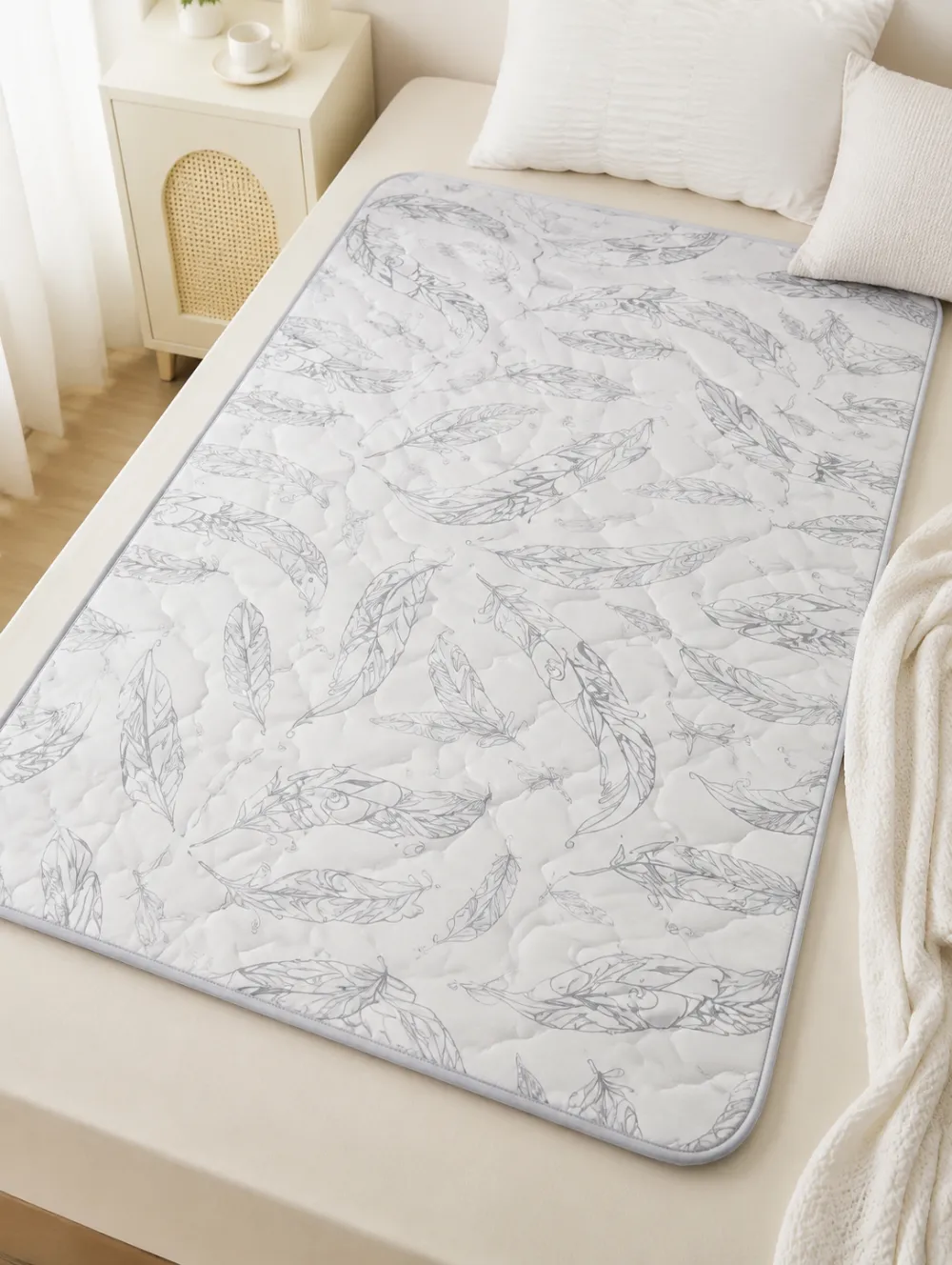 Feather Pattern Cooling Mat
