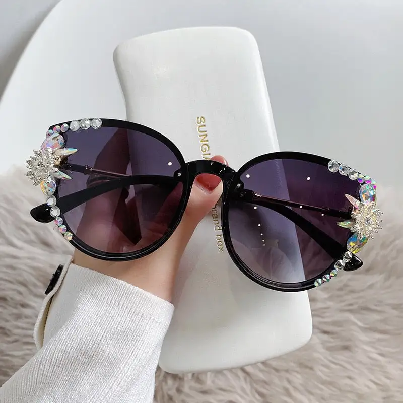 Daytrip Round Sunglasses