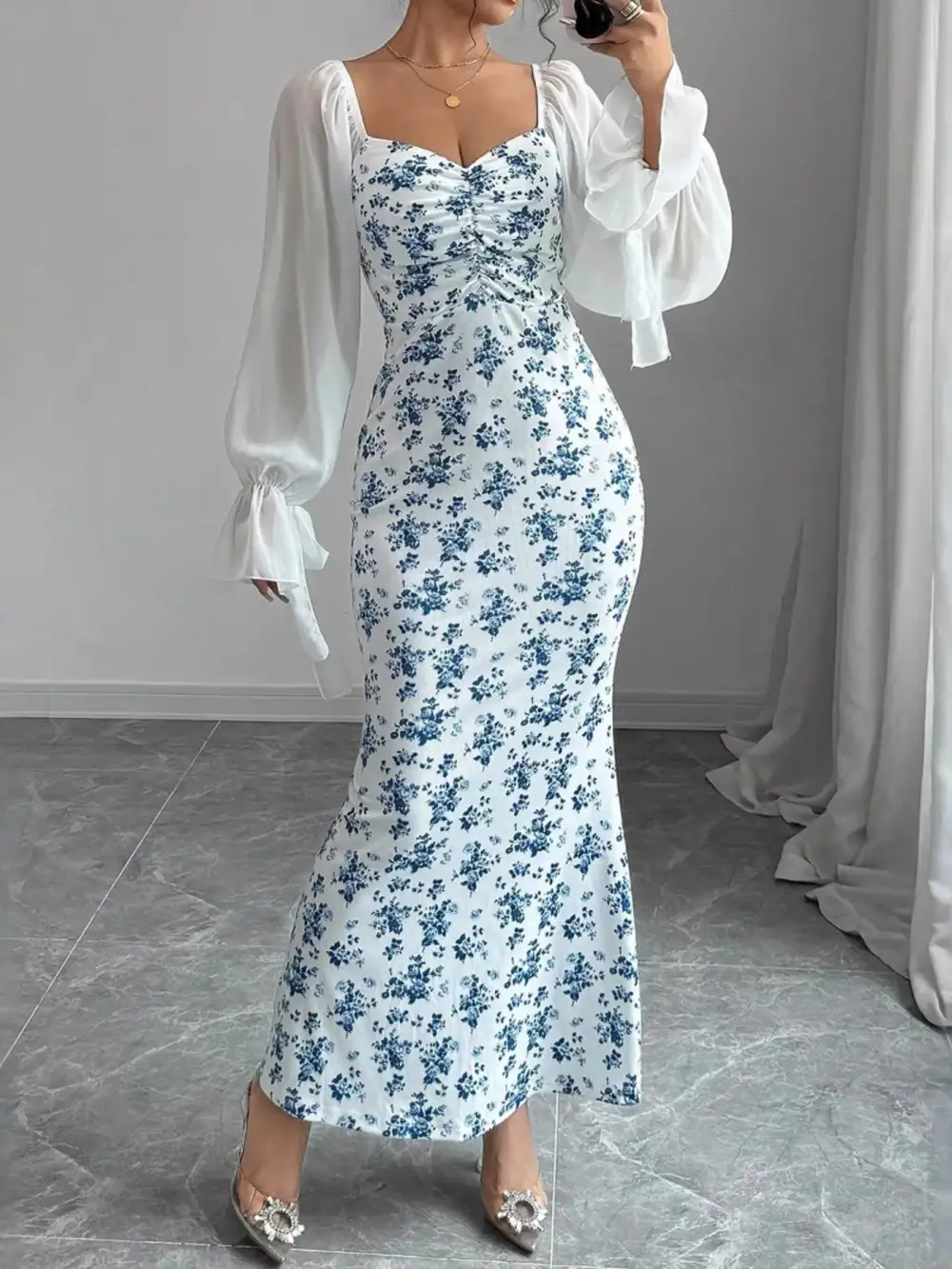 Easy Drape Clean Line Lightweight Feel Maxi Dress