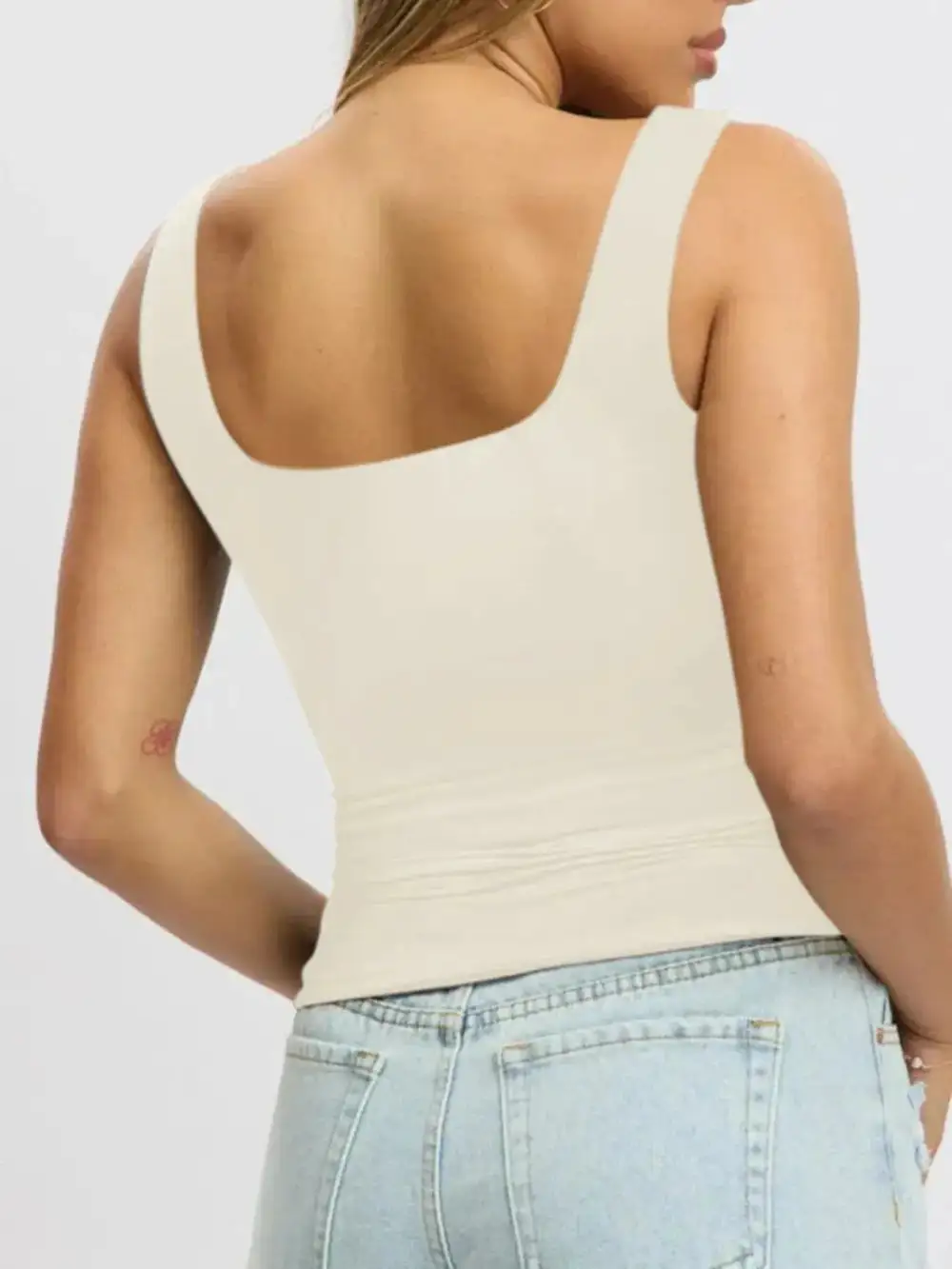 S Square Neck Wide