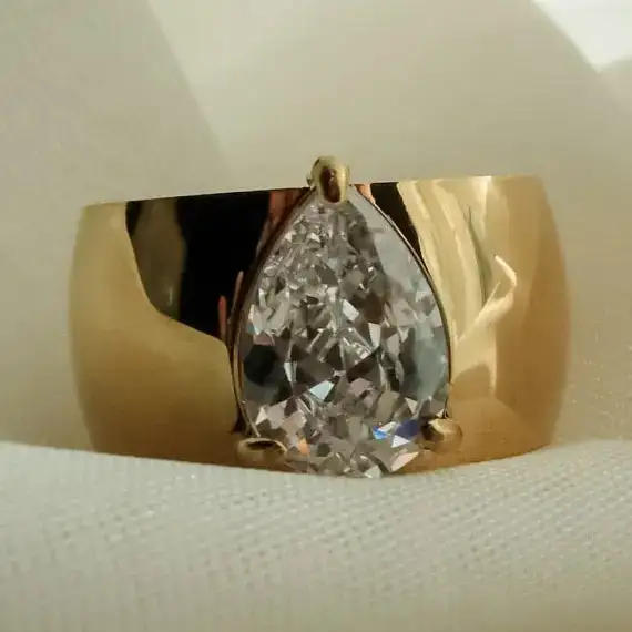 Pear Stone Wide Band Ring
