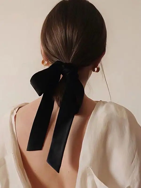Bow Detail Hair Band