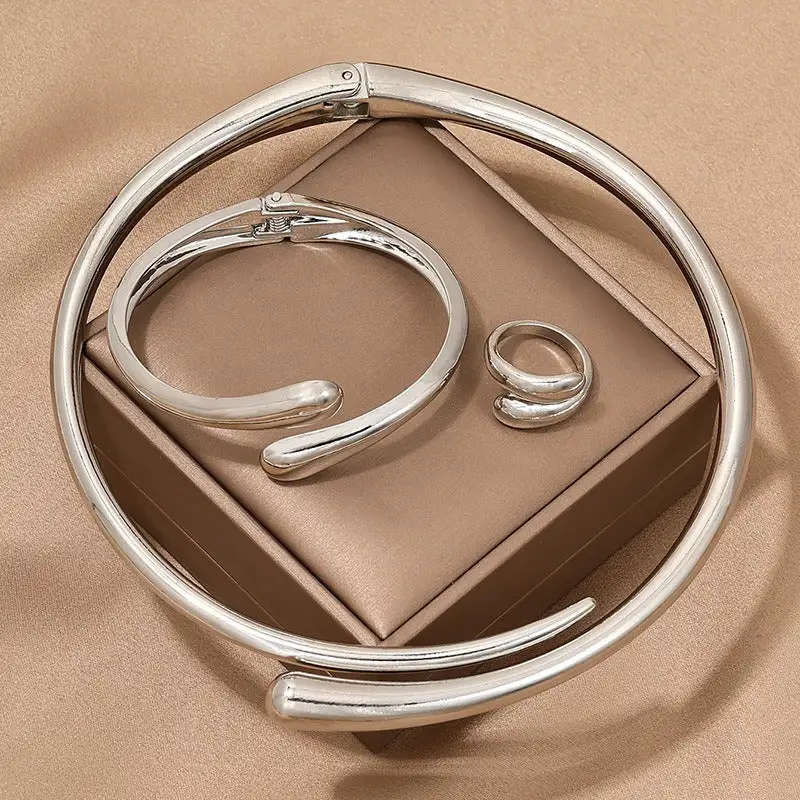 Geometric Metal Jewelry Set