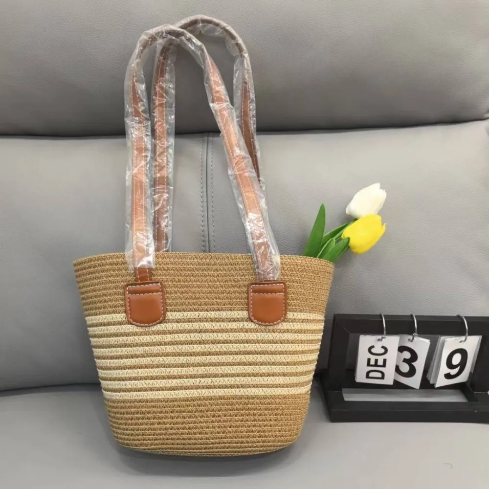 Woven Straw Tote Bag Large Capacity Shoulder Handbag Beach