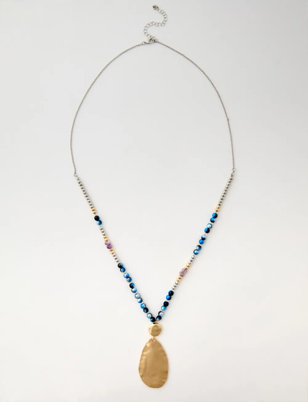 Exquisite Beaded Pendant Fashion Necklace