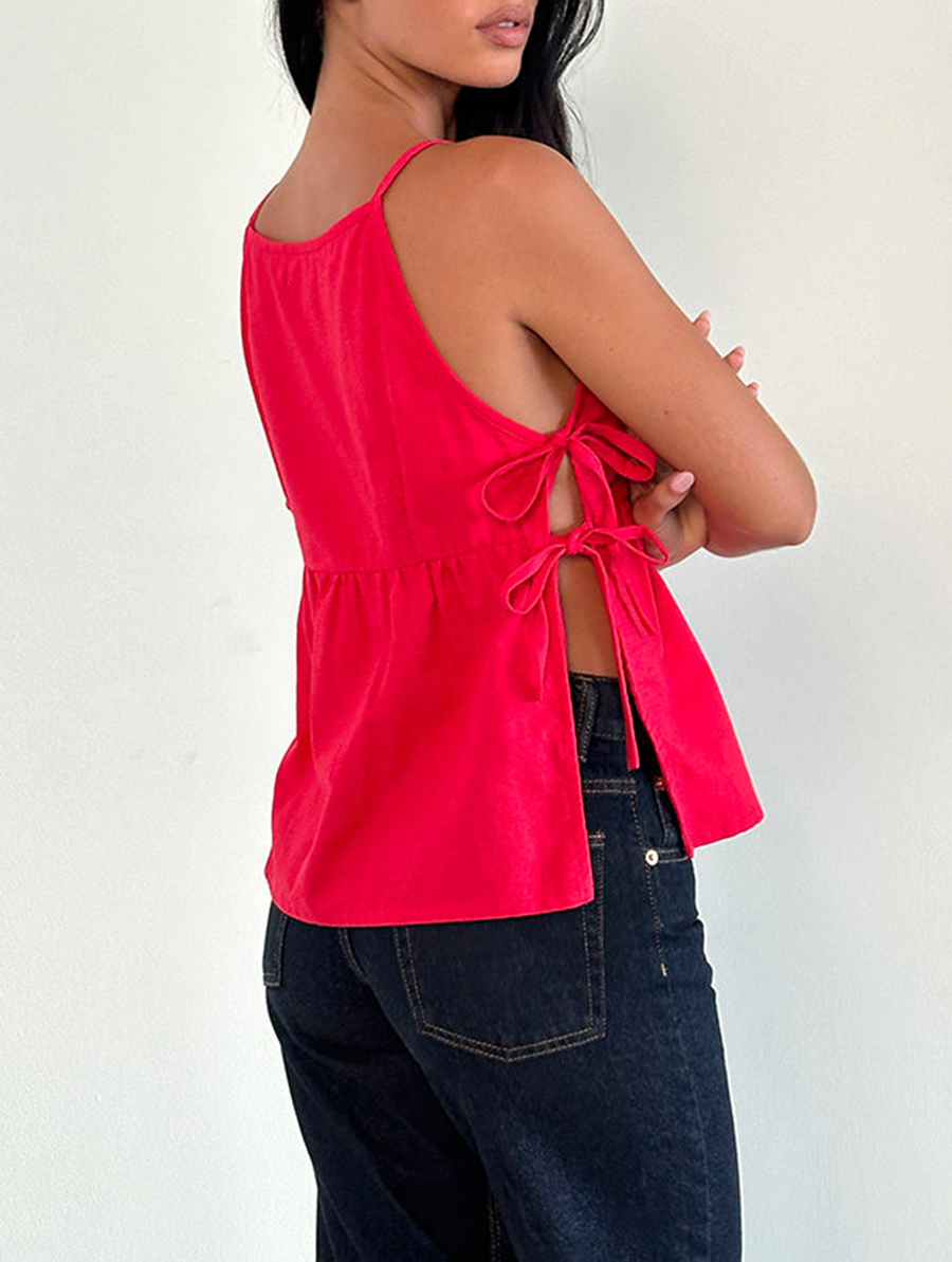 Tie Side Sleeveless Top In Tango Red