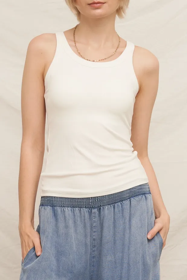 WOMEN'S TOPS