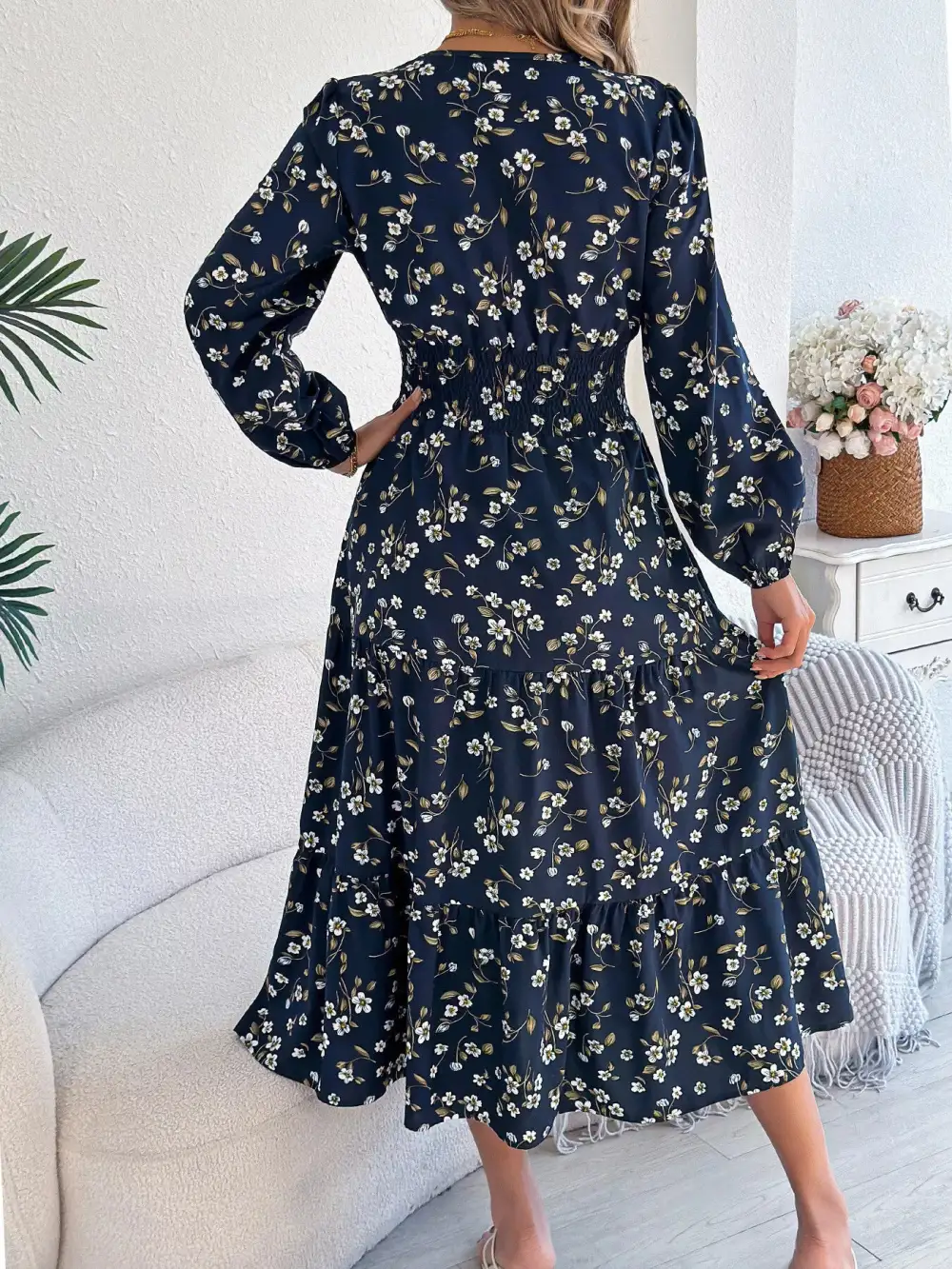Structured Shape Floral Printed V Neck Midi Dress