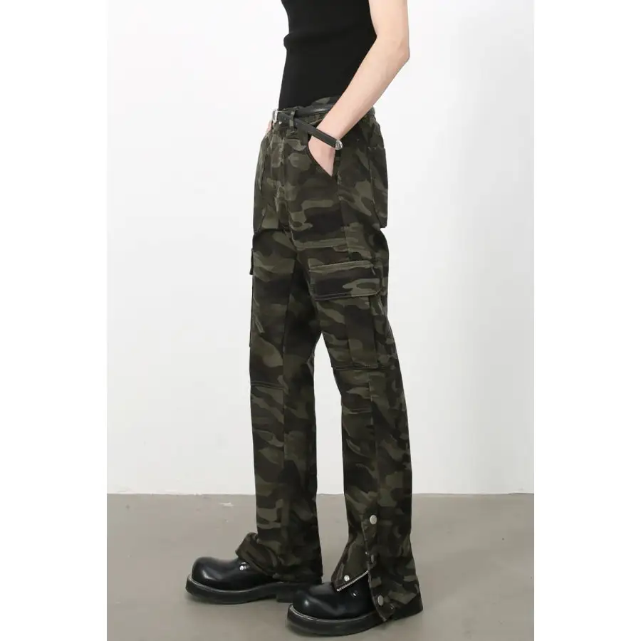 Men's Camouflage Jeans with Cargo Pockets