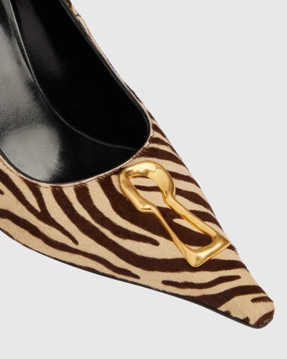 Metal Keyhole Pumps in Leopard