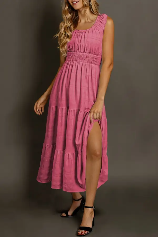 Gathered Detail Scoop Neck Midi Dress