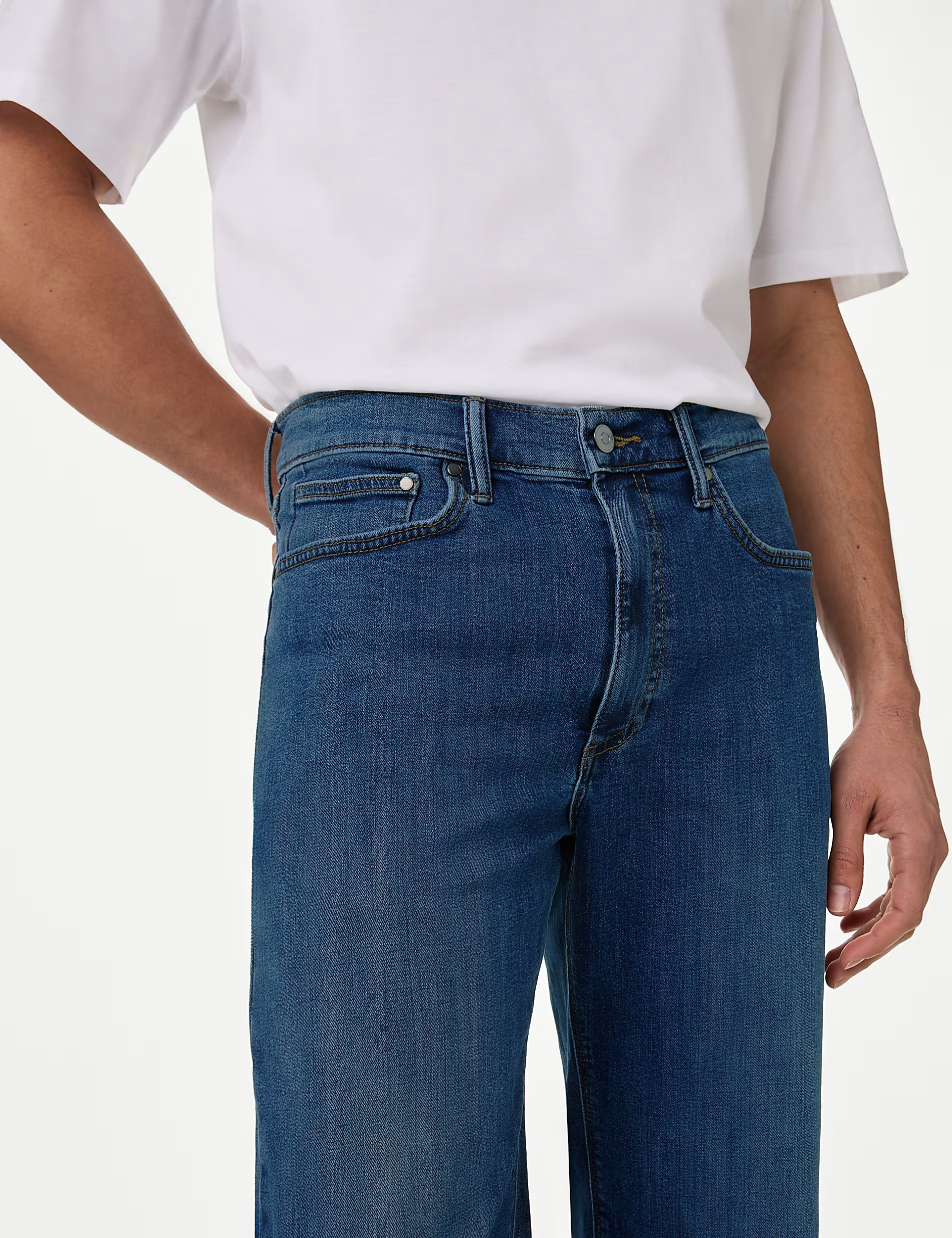 Dark Straight Stretch Jeans