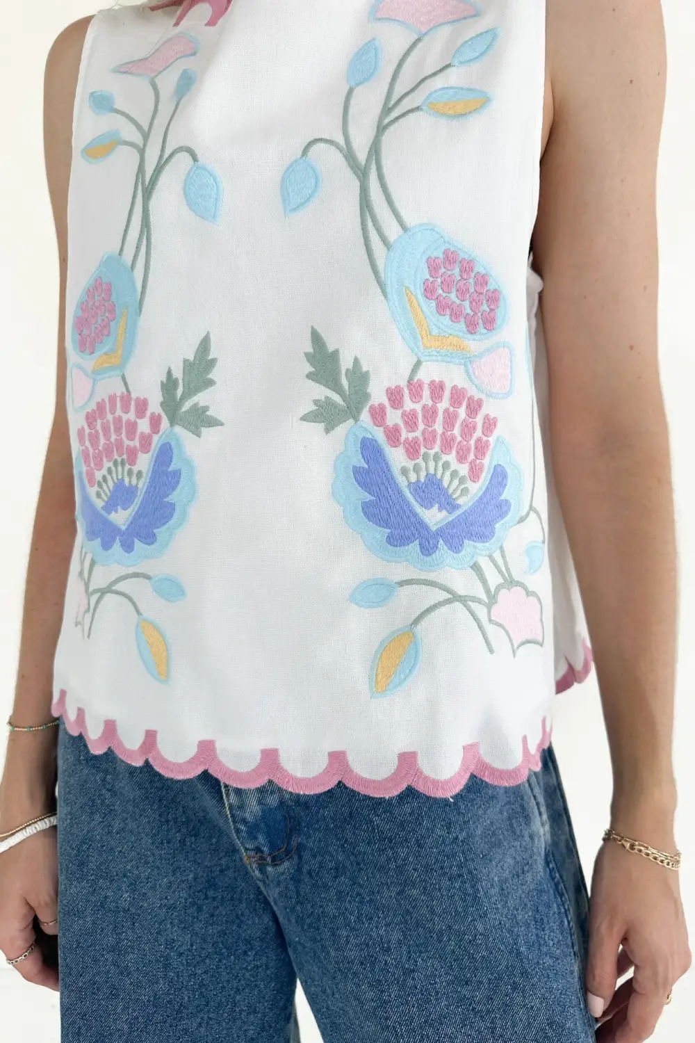 Modern Floral Embroidered Sleeveless Top