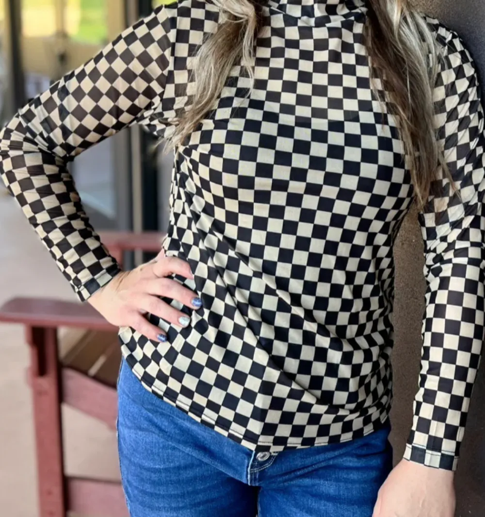Checkered Mesh Top