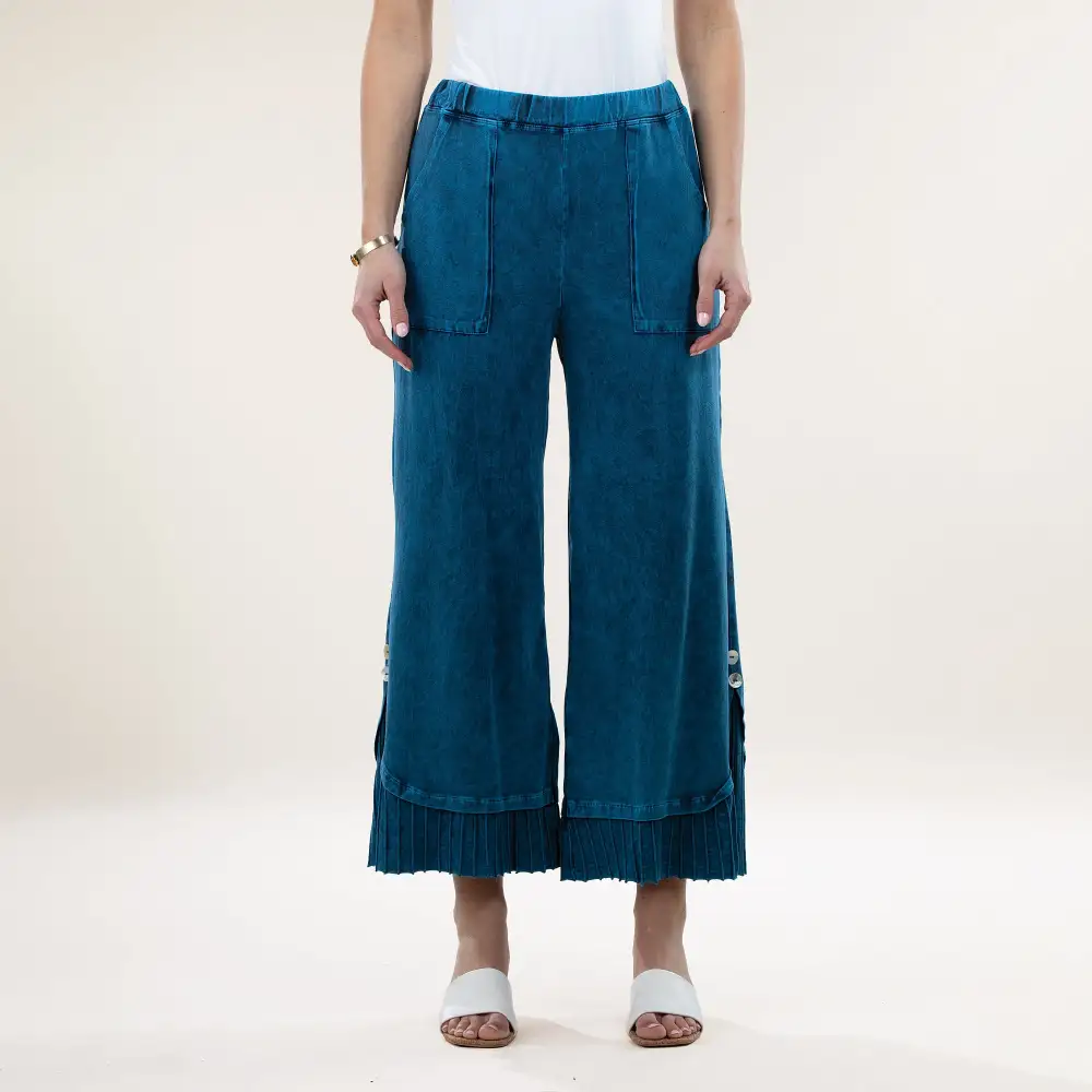 Refined Wide Leg Mineral Wash Pleated Pants
