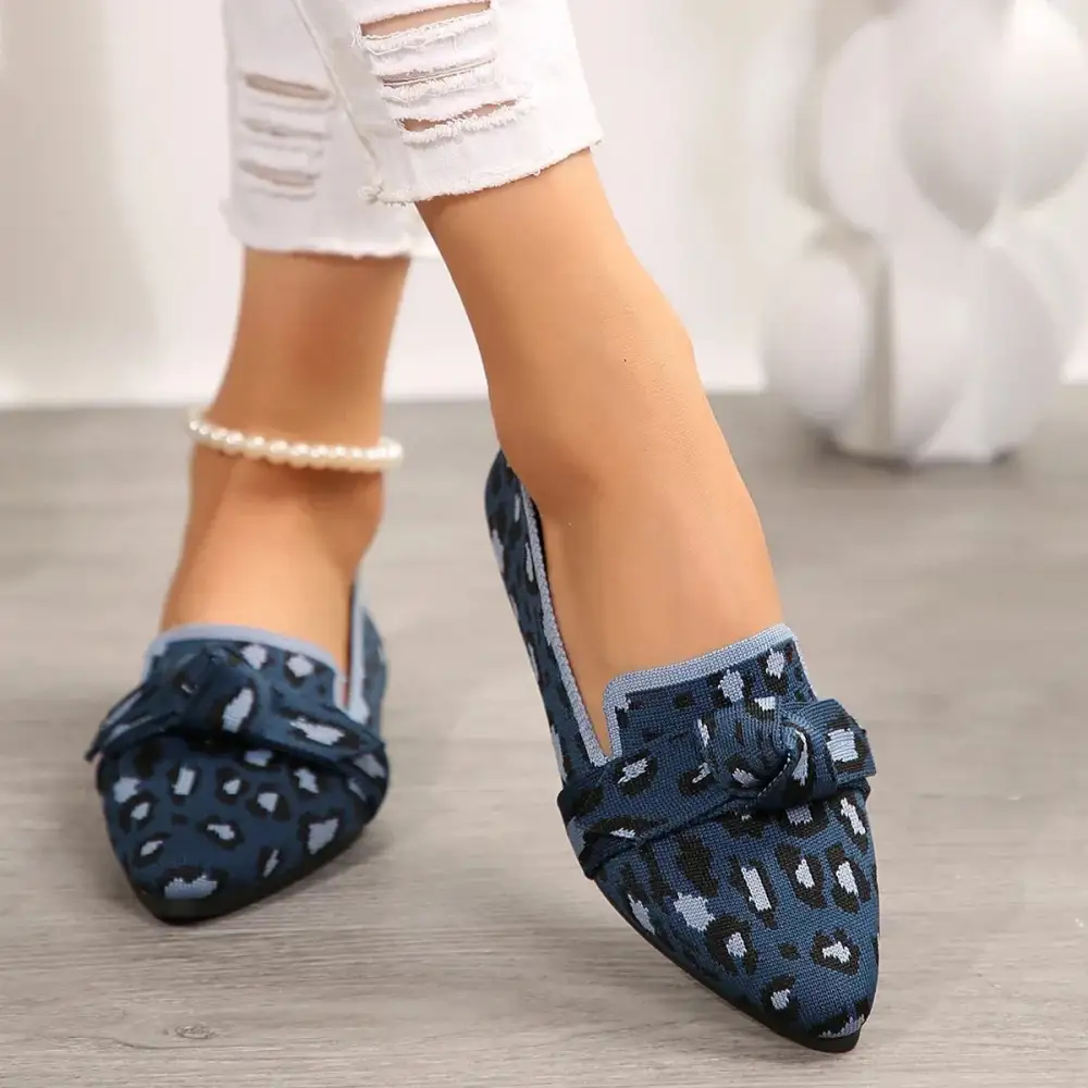 Pointed Toe Leopard Print Flexible Sole Everyday Flats