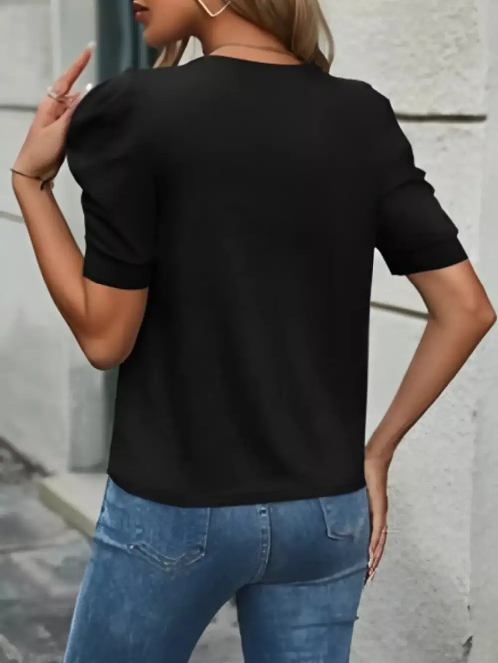 Textured Puff Sleeve T-shirt