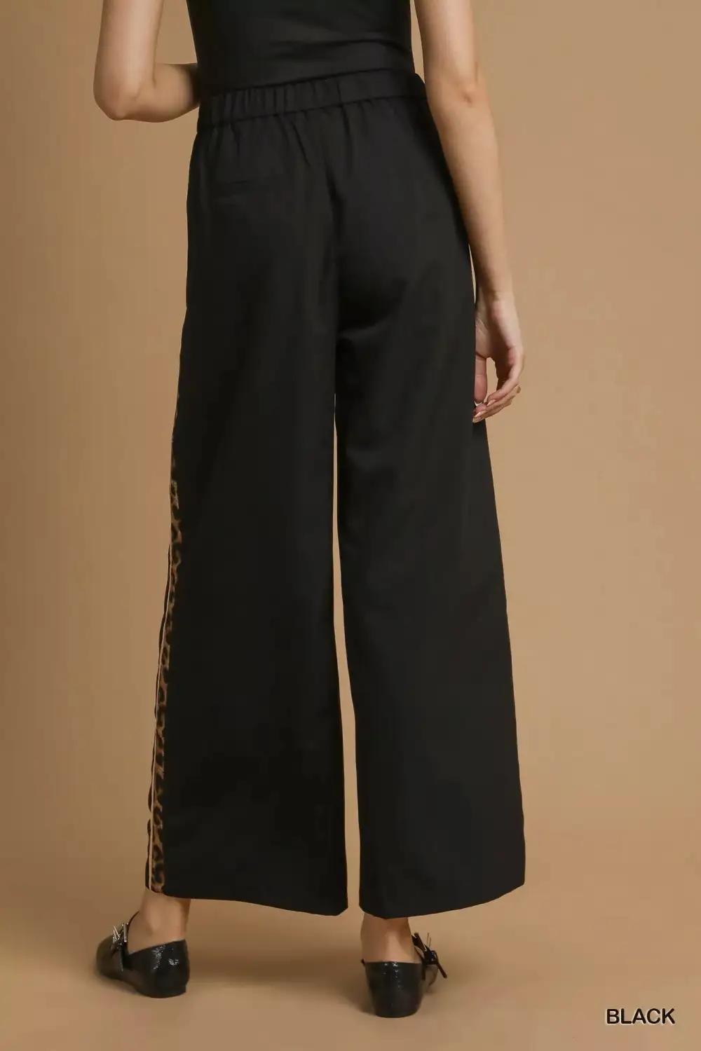 Front Pleated Wide Leg Pants With Contrast Trim