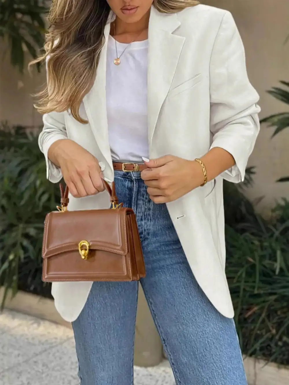 Modern Lapel-Collar Long-Sleeve Blazer