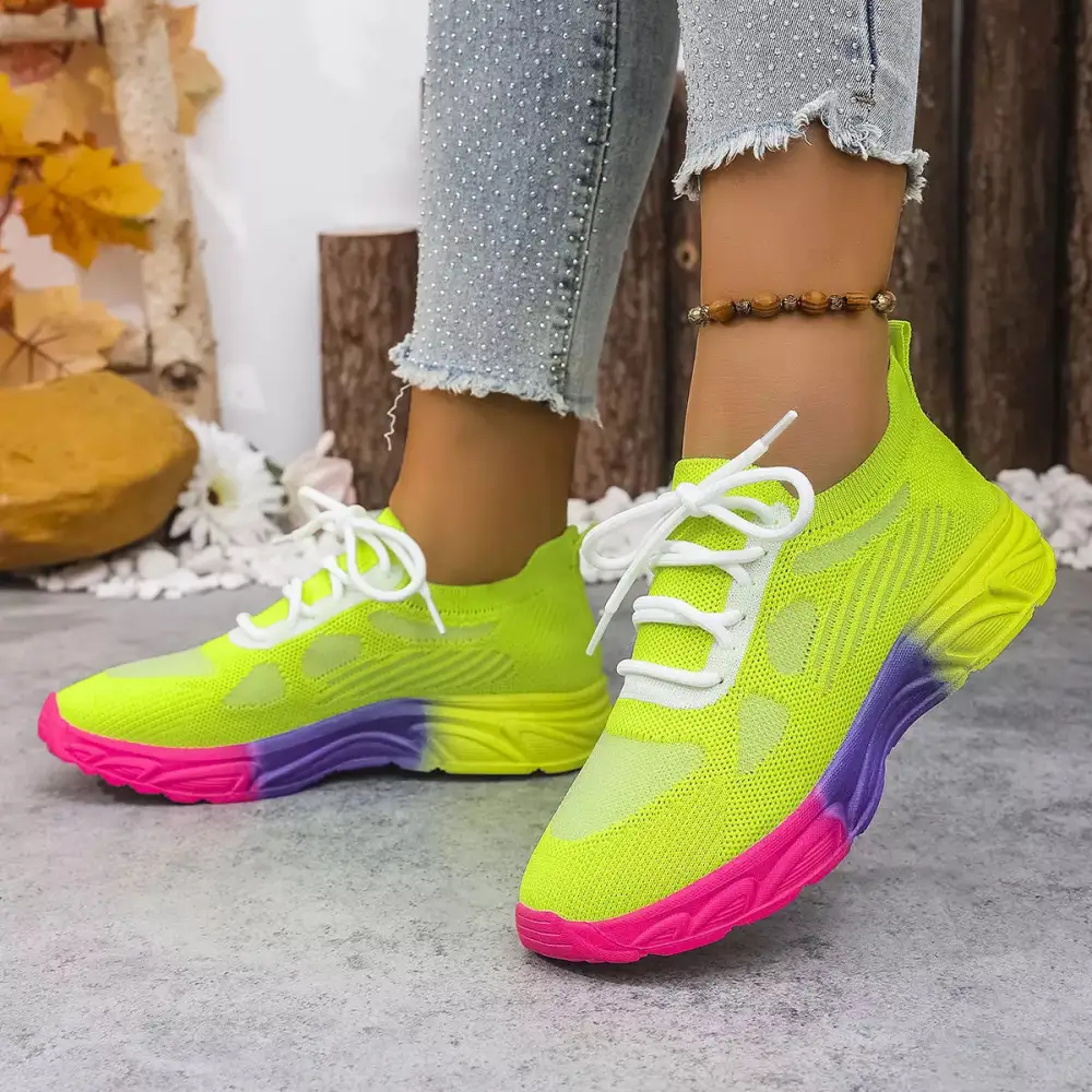 Lace-Up Round Toe Sneakers