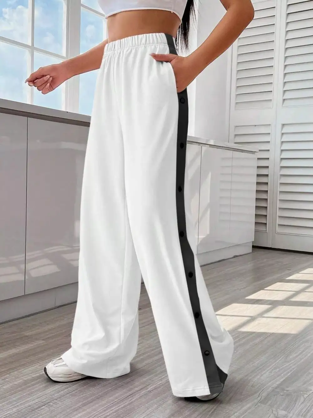 Two Tone Side Snap Wide Leg Pants