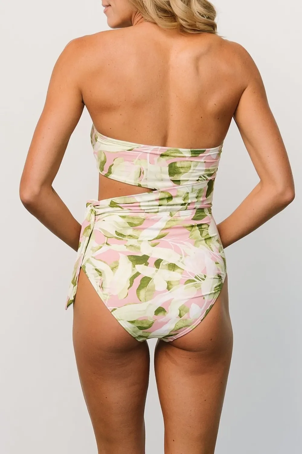 Minor Design Sense Hollowed-Out Neck-Hanging One Piece