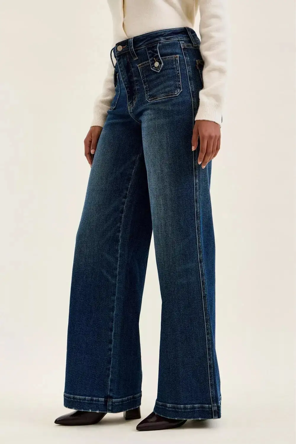 High Rise Raw Hem Patch Pocket Wide Leg Jeans