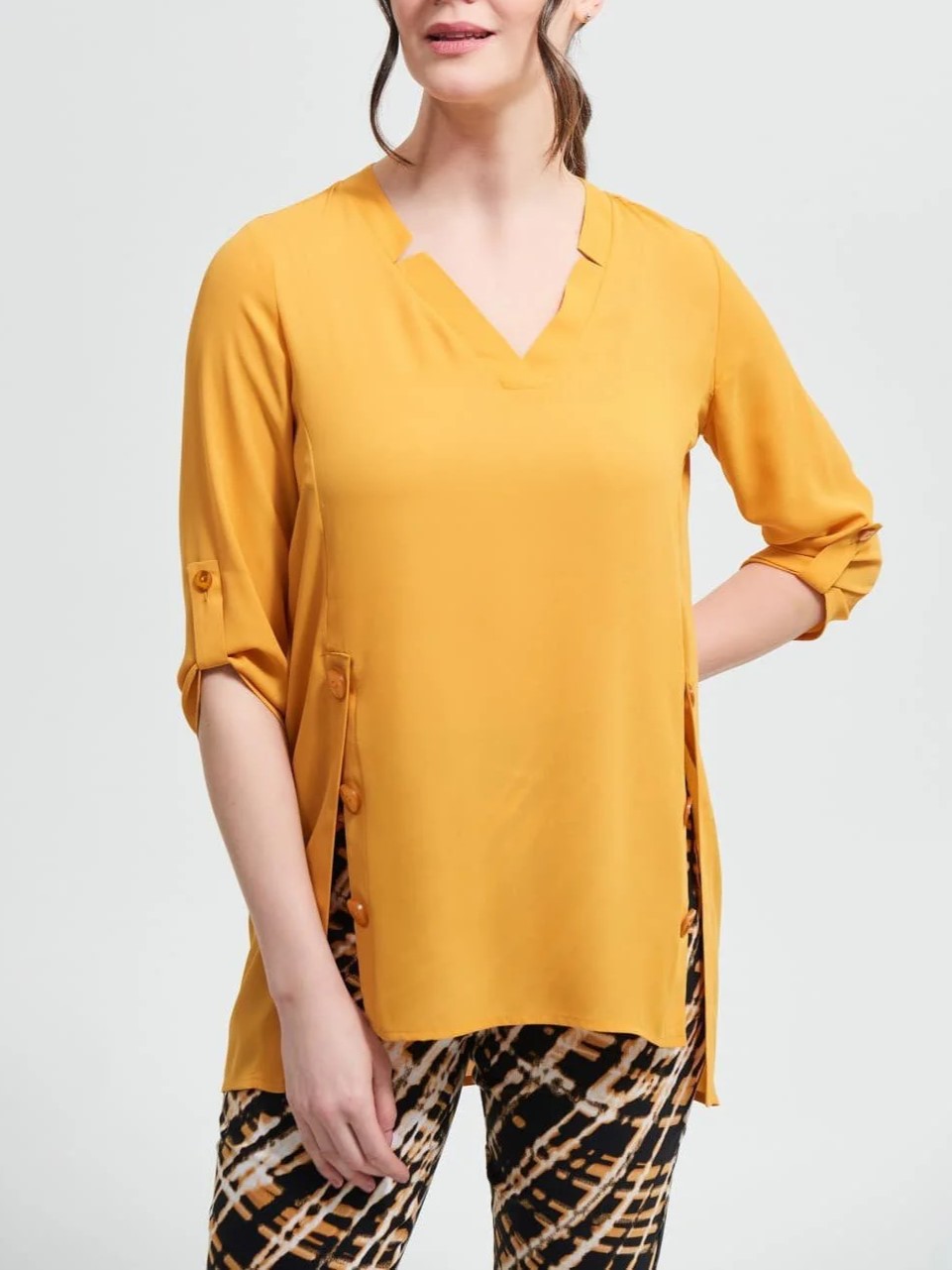 Marigold V - Neck 3/4 - Sleeve Top